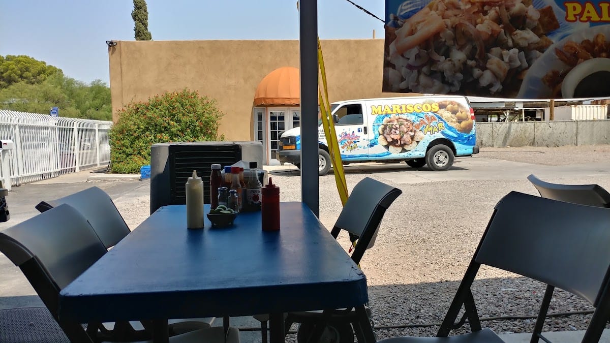 Find us on Nogales